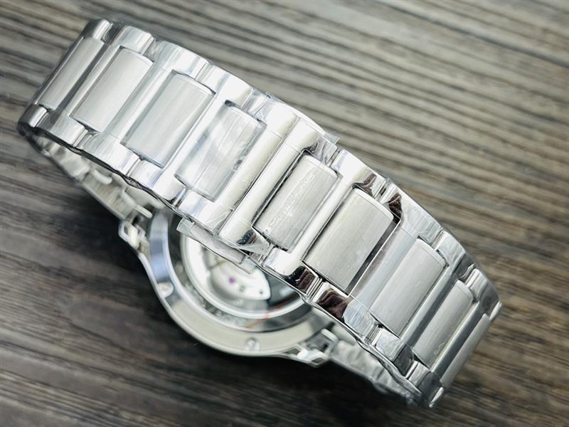 202457162156915 1400